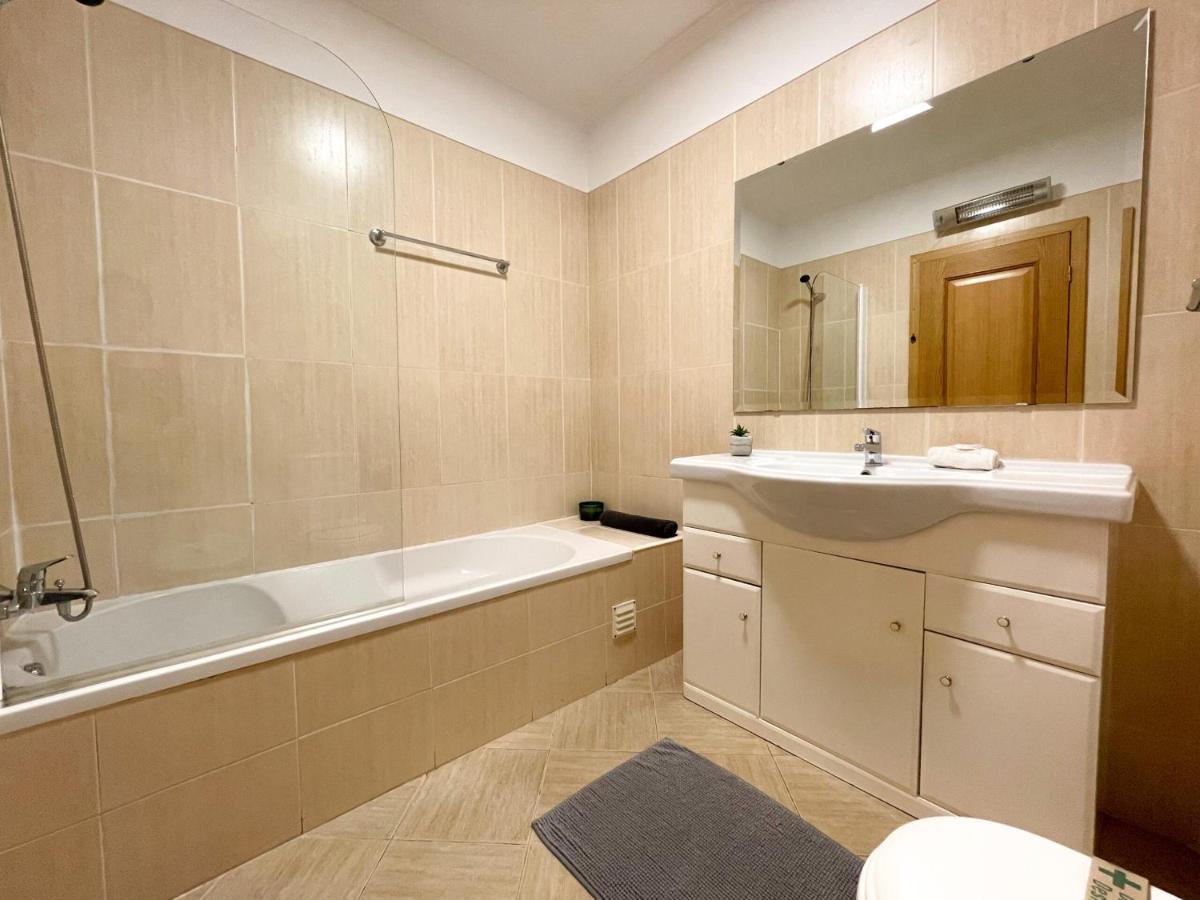 Oura Lancemar By Sunny Deluxe Apartment Albufeira Luaran gambar